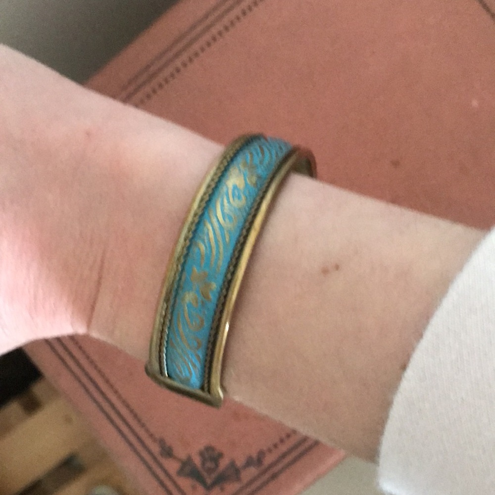 Teal bangle - Picture 4 of 4
